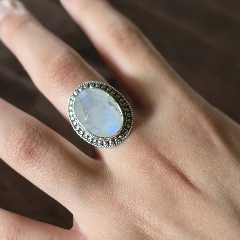 NICKY BUTLER 925 Sterling Silver Moonstone Solitaire Designer NB Ring Size 8 💍